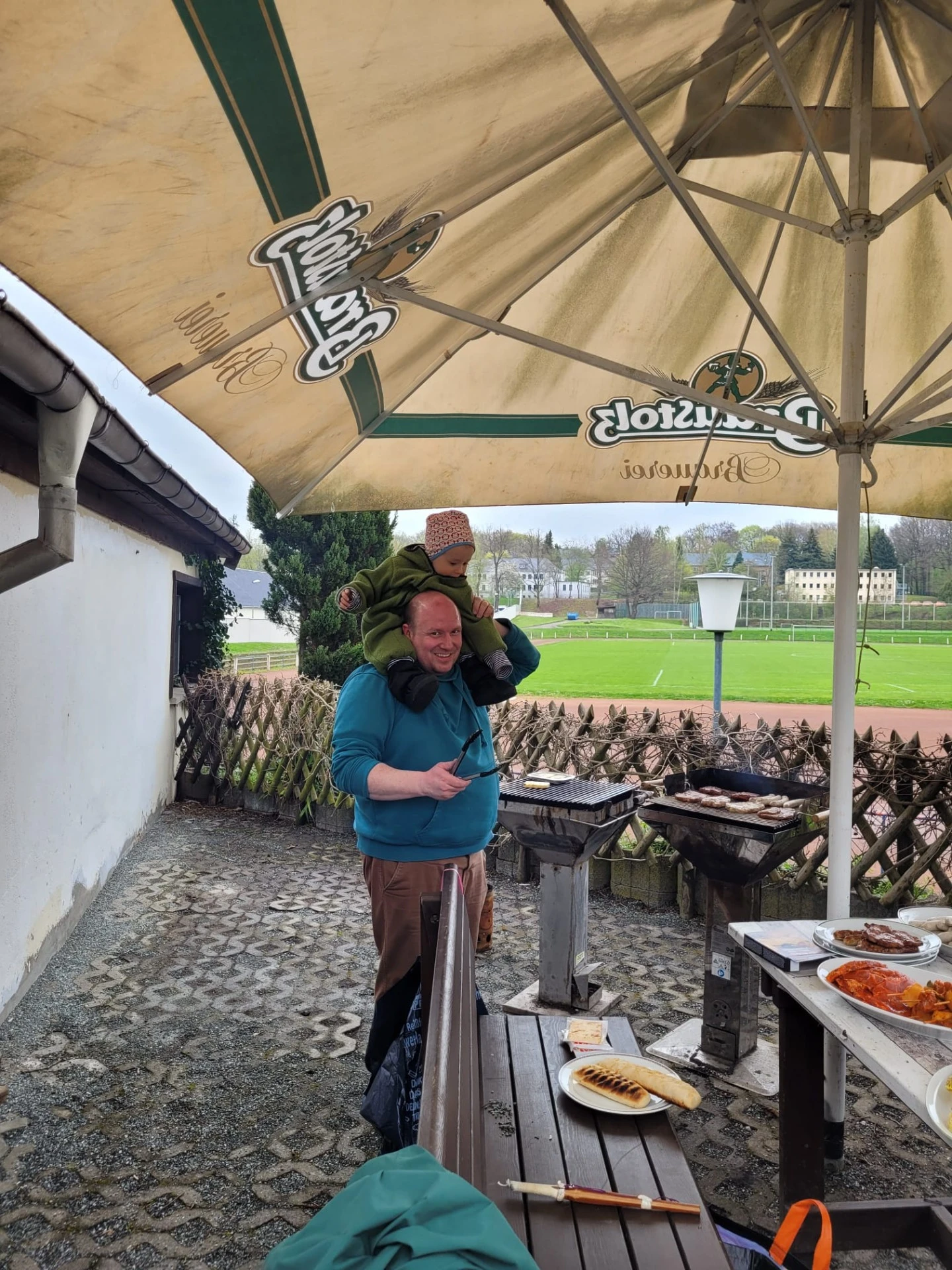 Entspanntes Beisammensein nach dem Training